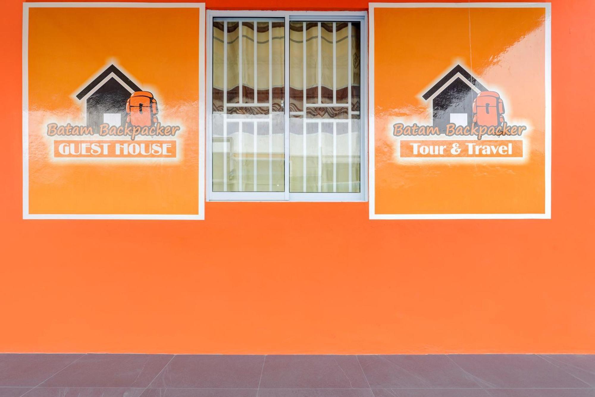 Super Oyo Capital O 93076 Batam Backpacker Guesthouse 2 Pembunuh المظهر الخارجي الصورة